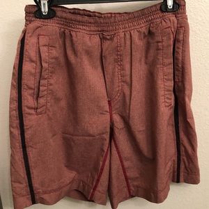 Lululemon 9” Mesh Pace-Breakers